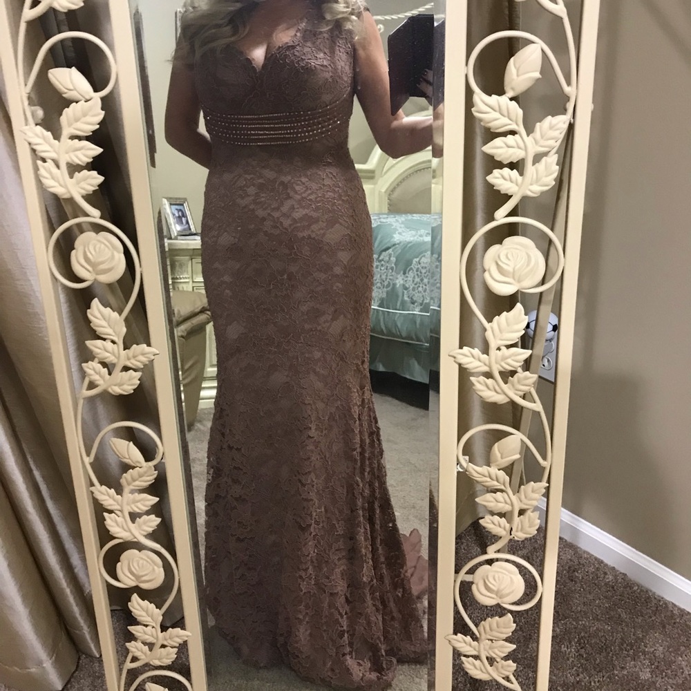 Prom/bridesmaids dress fits 2 / 4